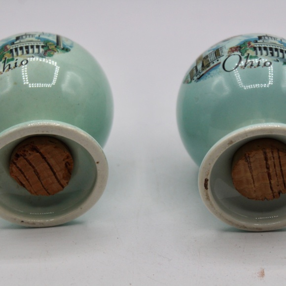 Vintage Taylor Smith LuRay Ceramic Pastel Turquoise Ohio State Shaker Set / USA - Picture 5 of 7